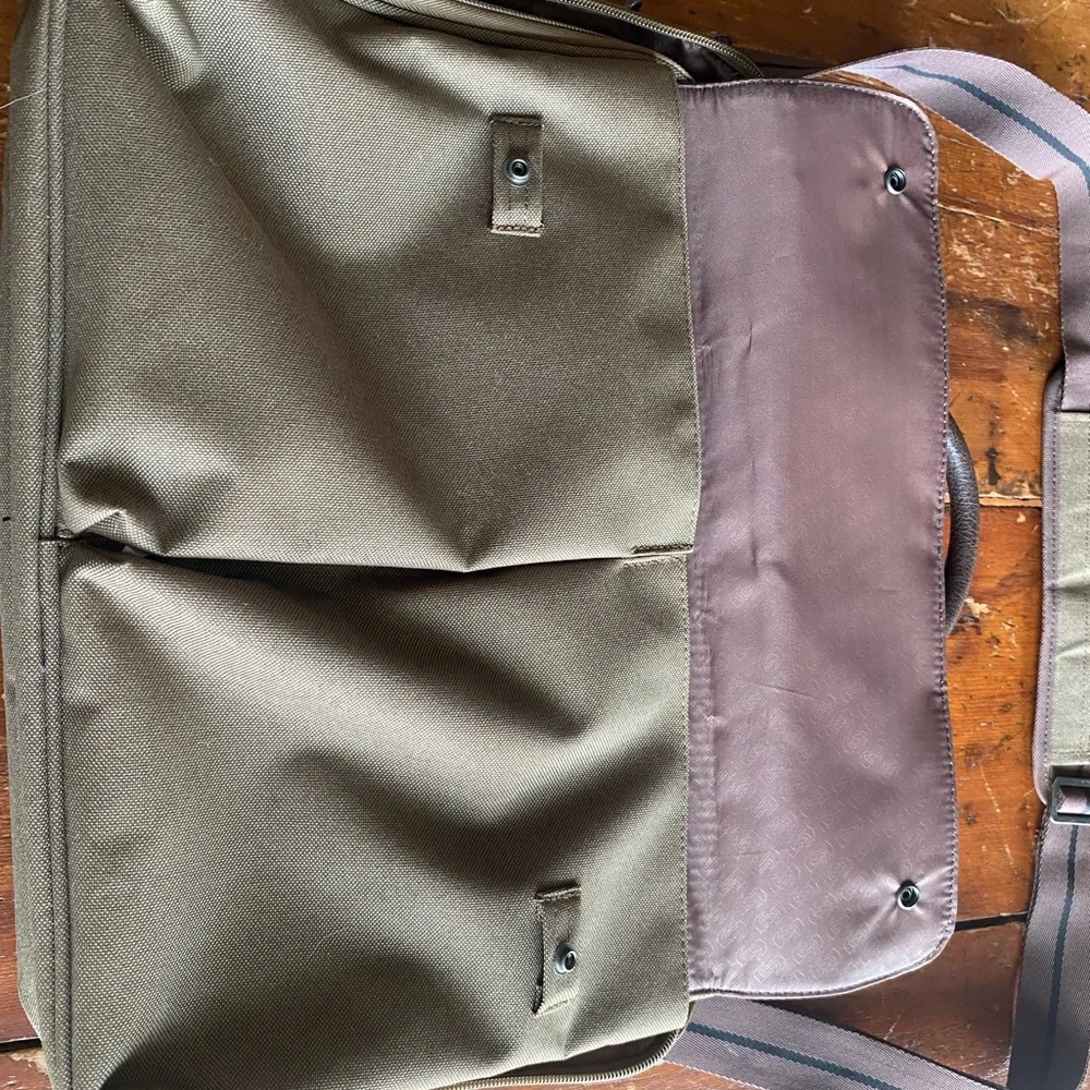 solo Olive Green and Brown Laptop Messenger Bag